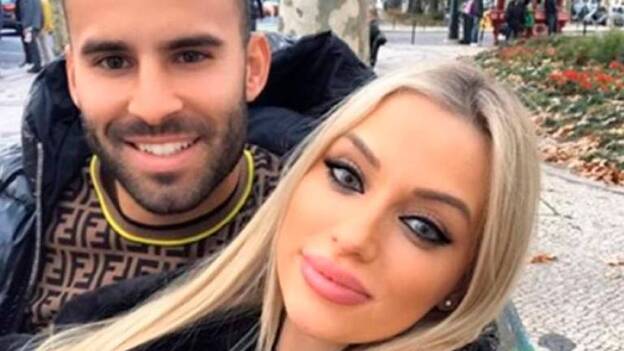 Jesé Rodríguez presume de novia en Lisboa