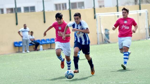 El Unión Peña triunfa de forma holgada ante el Talleres Canary