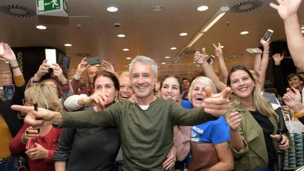 Sergio Dalma enamora a sus fans de Gran Canaria