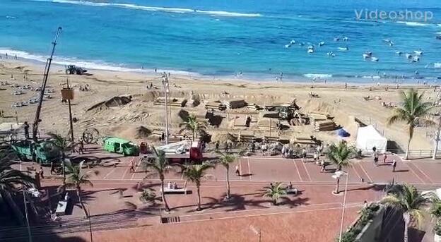 El Belén de Arena de Las Canteras comienza su modelado
