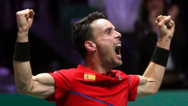La solidez de Bautista adelanta a España en la final de la Copa Davis
