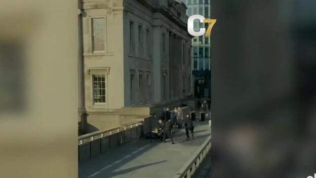 Así abatió la Policía al terrorista del Puente de Londres