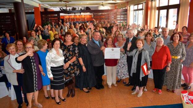 Donativo a Cáritas Parroquial del Real Club Náutico de Arrecife