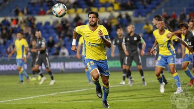 Sin Mantovani ni Aythami, agujero en la retaguardia