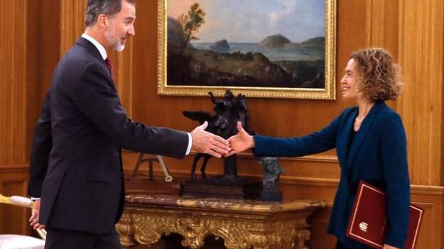 Batet entrega al rey la lista de 19 partidos para su ronda de consultas