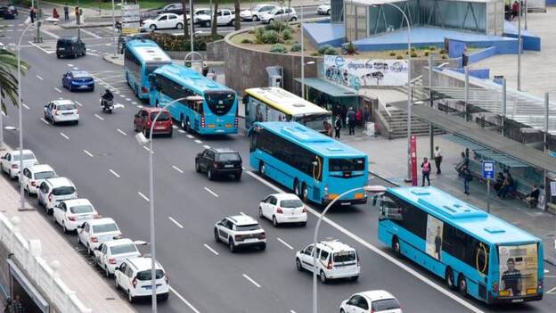 Prohibido el paso de camiones y guaguas por la GC-1 en el Tívoli