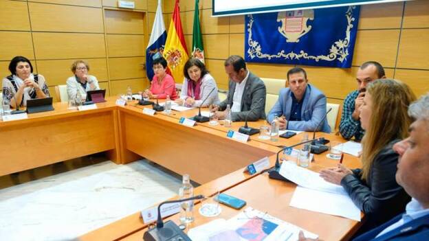 Educación garantiza fondos para el futuro IES La Lajita