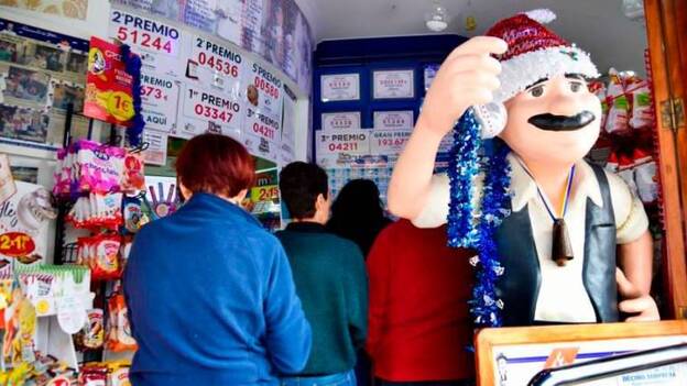 El último quinto de la Lotería (81610) cae en Teror