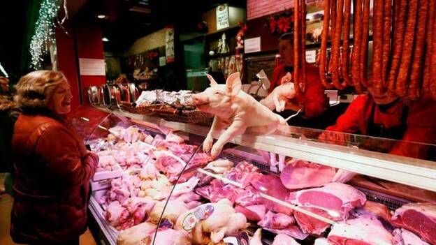 Los alimentos navideños se encarecen un 8,5% en vísperas de Nochebuena