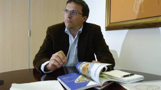 El Gobierno libró a Mendoza de sancionarle por incompatibilidad