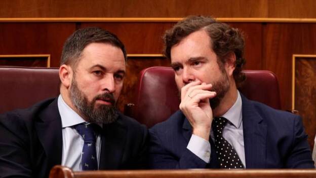 Vox llama a Sánchez "meme, neomarxista