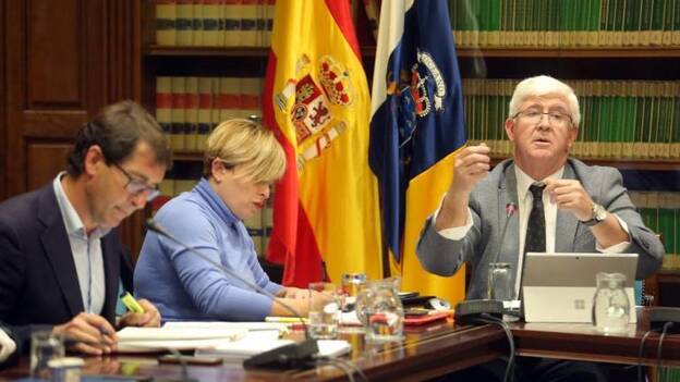 El Parlamento, escandalizado por los 432,8 millones burlados al fisco