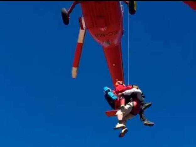 Rescate con helicóptero de un senderista de 73 años en Mogán