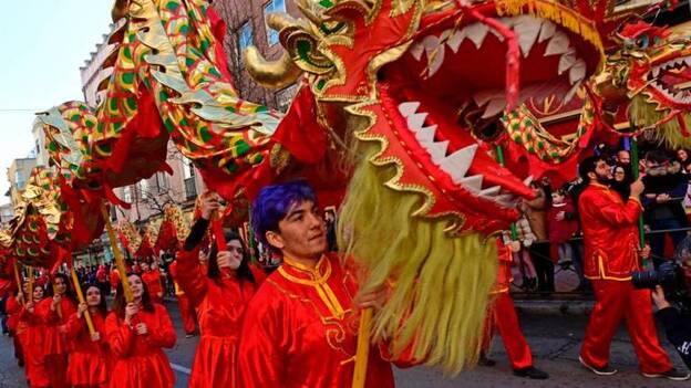 Caretas de rata para celebrar el Año Nuevo Chino en Madrid