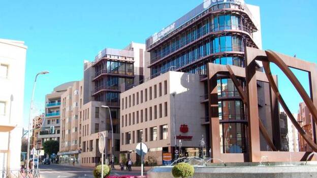 Fitch eleva el rating de Cajamar, Cajamar y Banco de Crédito Social Cooperativo a ‘BB’ con perspectiva estable