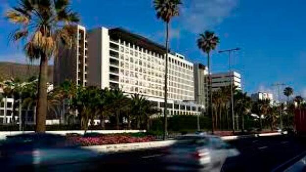 Canarias registra 21 contagiados, nueve canarios, desde enero