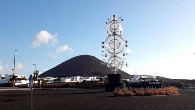 ‘Fobos’ supera el tiempo de prueba y seguirá en la rotonda de Tahíche