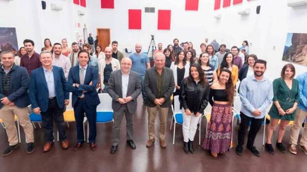 Regresan a Gran Canaria los 41 jóvenes del Programa Becas África del Cabildo