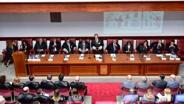 Los abogados exigen asistir a víctimas y detenidos vía telemática