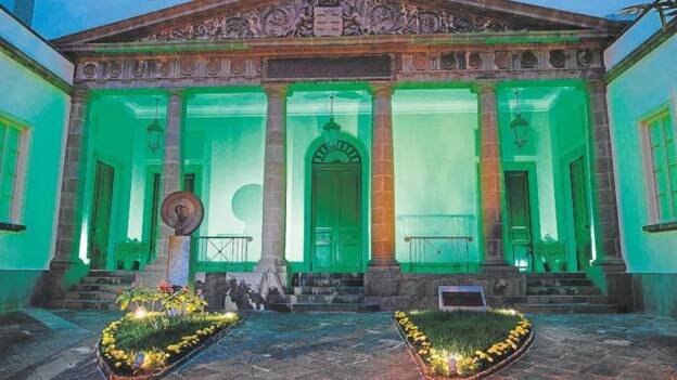 El Parlamento y la Fecam no contemplan ERTE públicos