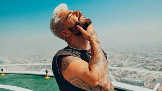 Maluma estrena "Amor de mi vida" con una megatransformación