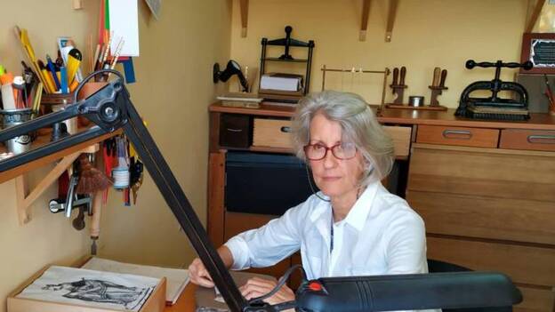 La cirujana de los libros heridos