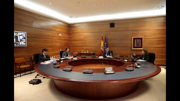 El Gobierno ve el fin de la desescalada en junio