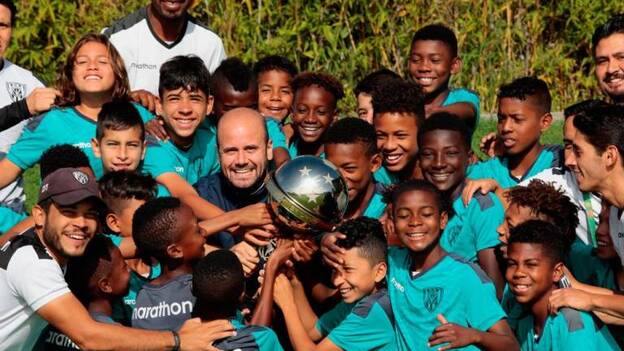 El técnico del futuro está en Ecuador