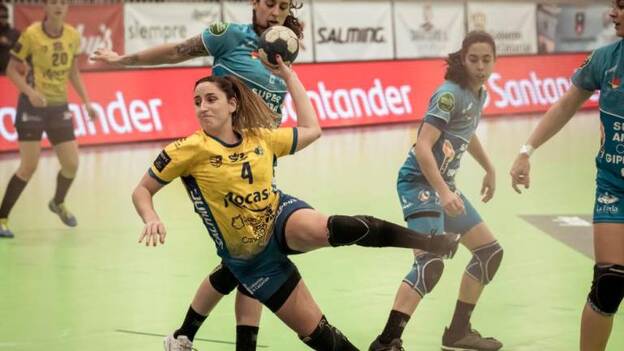 Mela Falcón seguirá defendiendo los colores del Rocasa