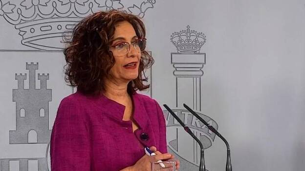 Una comisión tripartita decidirá qué sectores podrán ampliar los ERTE