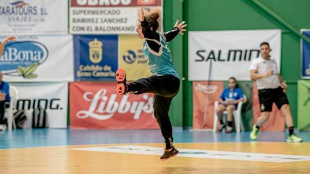 Ana Palomino renueva con el Rocasa