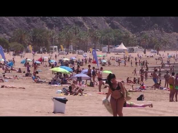 San Bartolomé y Mogán reabren sus playas