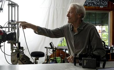 Clint Eastwood cumple 90 años en plena forma