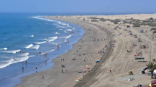 Canarias pierde dos millones de turistas y 2.600 millones de facturación hasta abril