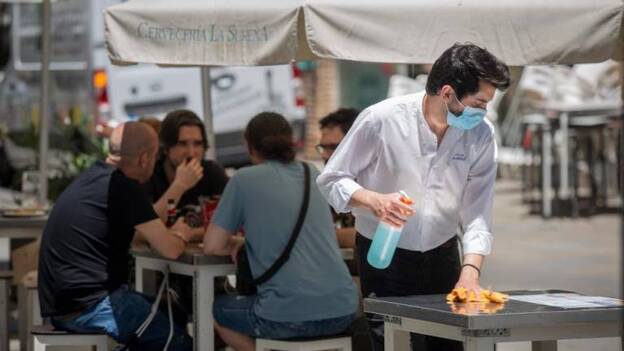 Cambio de ciclo: ya salen de los ERTE más de los que entran