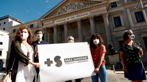 Piden 50.000 camas hospitalarias más y aumentar en 1.000 euros el gasto sanitario