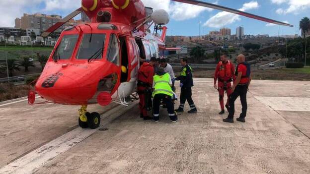 Rescatan a un senderista en Risco Blanco