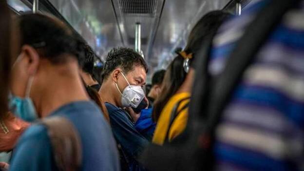 China advierte de que habrá más brotes