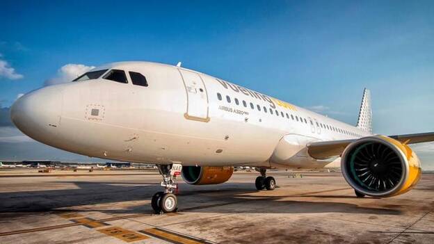 Vueling recupera sus rutas con Canarias a partir de este lunes