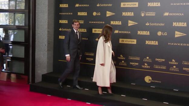 Sara Carbonero da la bienvenida al verano