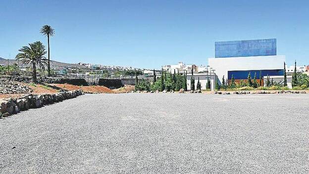 Agüimes habilita un aparcamiento en el casco para unos 150 vehículos