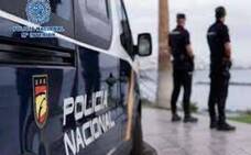 Detenidas dos mujeres por golpear a un vigilante de seguridad en Las Palmas