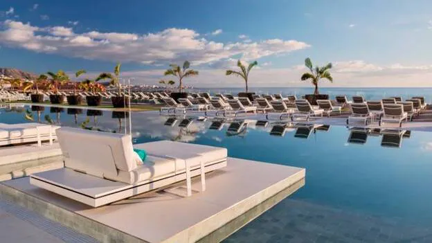Barceló Hotel Group confirma la reapertura  del 60% de sus hoteles en Canarias para este verano