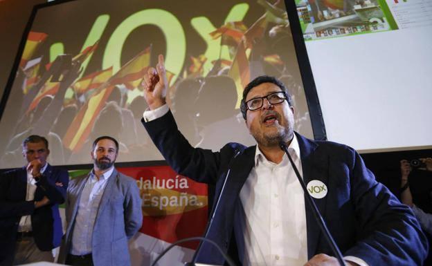 Francisco Serrano abandona Vox Andalucía tras la querella de la Fiscalía por fraude en subvenciones
