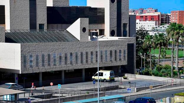 Solo queda un hospitalizado por la Covid-19 en las islas