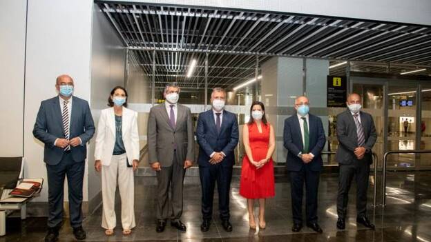 Canarias «abierta y segura»