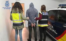 Detenido un 'ciberdepredador' por agredir sexualmente a una menor en Logroño