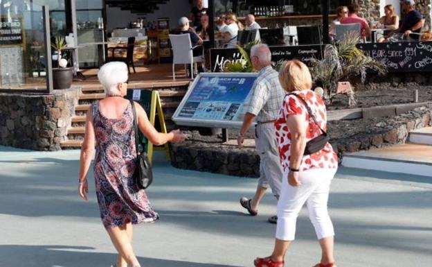 La patronal confía en el viajero nacional para ocupar camas