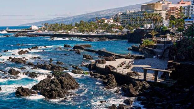 Un cuerpo flotando en Puerto de la Cruz