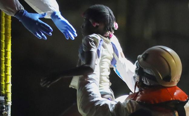 El delegado del Gobierno prevé un importante repunte de la inmigración después del verano